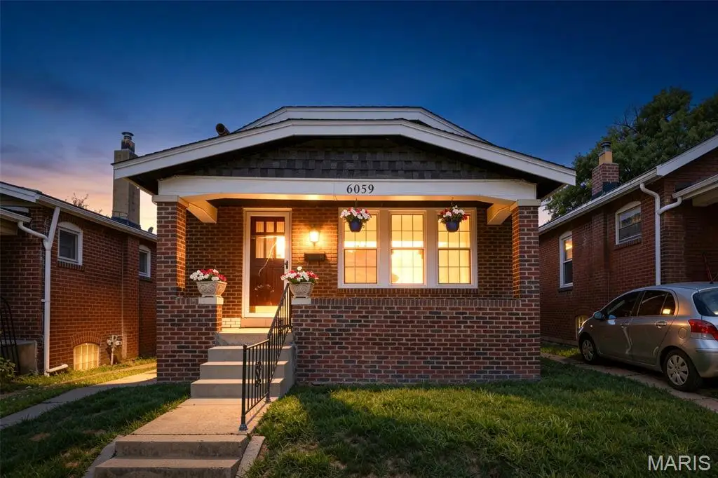6059 Wanda Avenue, Saint Louis, MO 63116 - #1