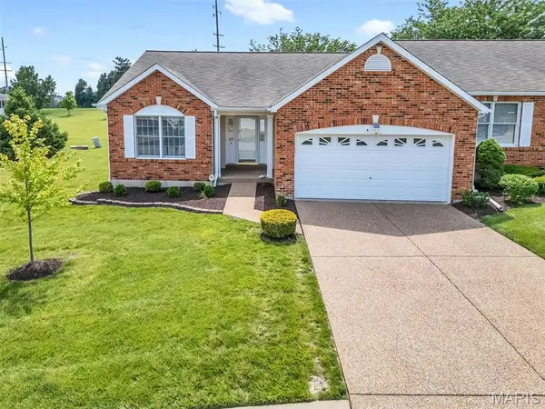 2163 Farnsworth Drive, O'Fallon, MO 63368