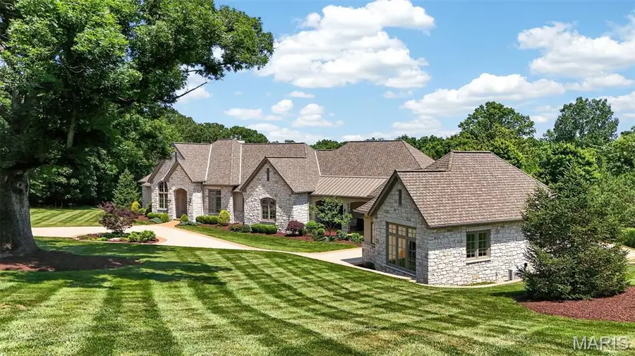 262 Dietrich Road, Ballwin, MO 63021 - #2