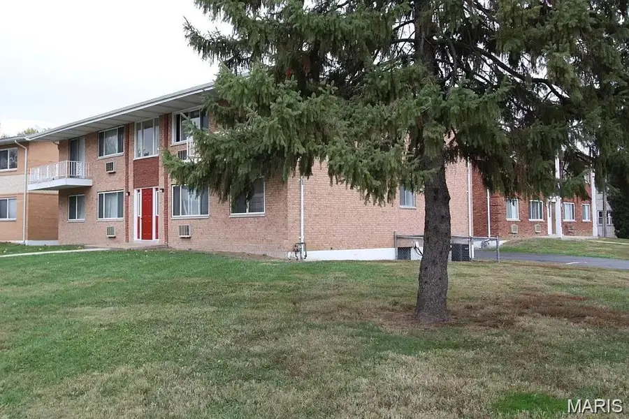 7408 Burcke Drive, Hazelwood, MO 63042 - #2