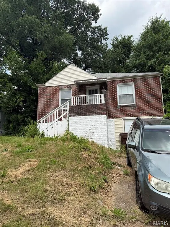 5221 Fletcher Street, Jennings, MO 63136