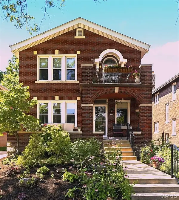 7544 Hoover Avenue, Richmond Heights, MO 63117