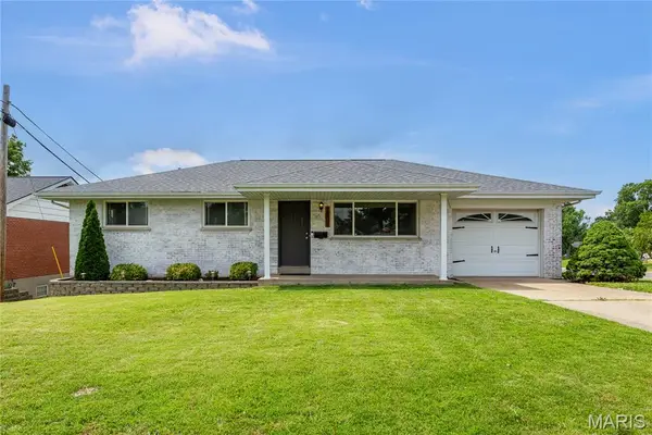2501 Reav Tel Court, Mehlville, MO 63125
