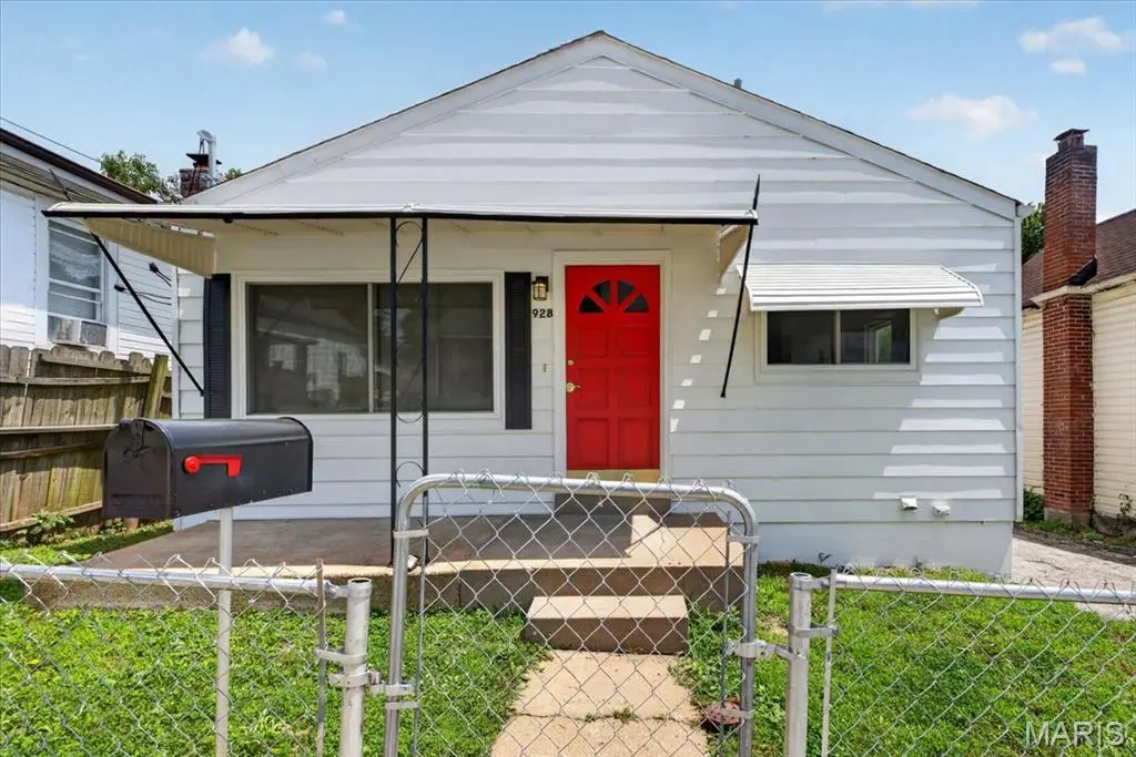 928 Wachtel Avenue, Saint Louis, MO 63125 - #1