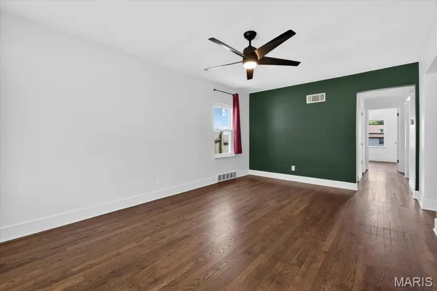 928 Wachtel Avenue, Saint Louis, MO 63125 - #3