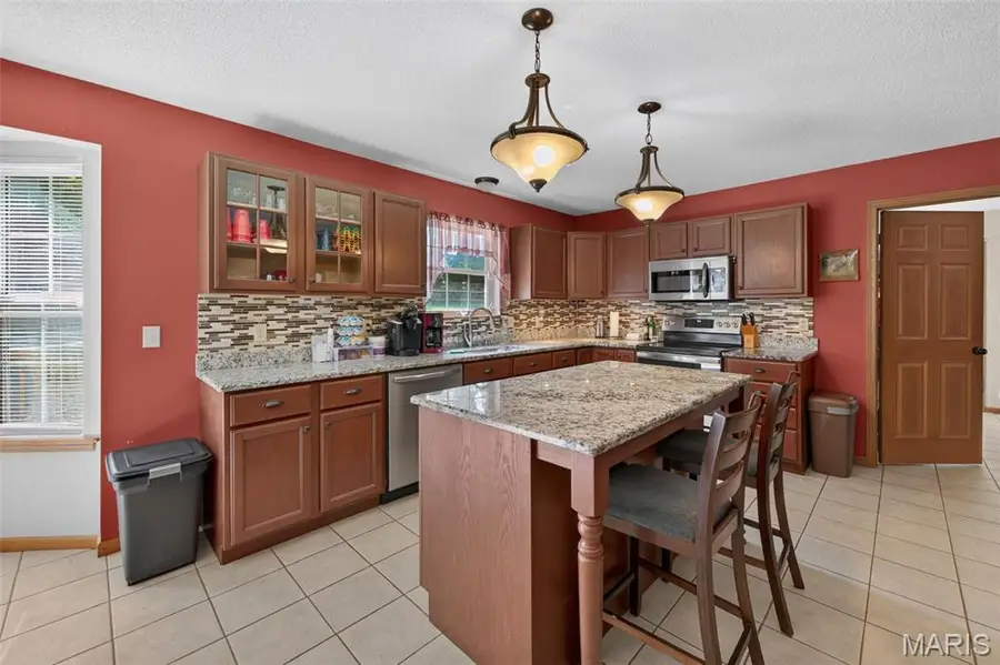 2101 Deer Run Meadows, Troy, MO 63379 - #3