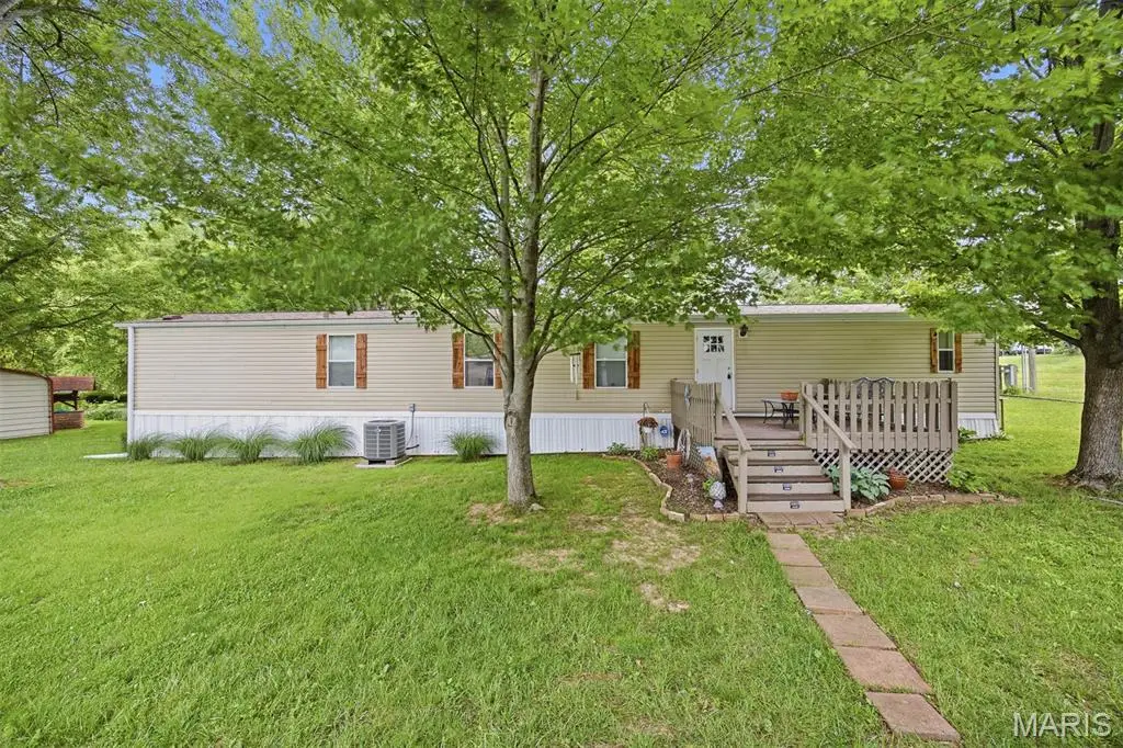 21827 Dove Lane, Carlyle, IL 62231 - #1