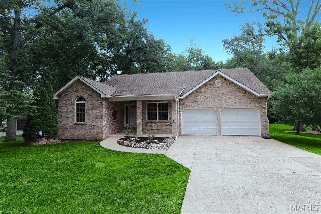 6450 Timber Lane Drive, Mascoutah, IL 62258 - #1