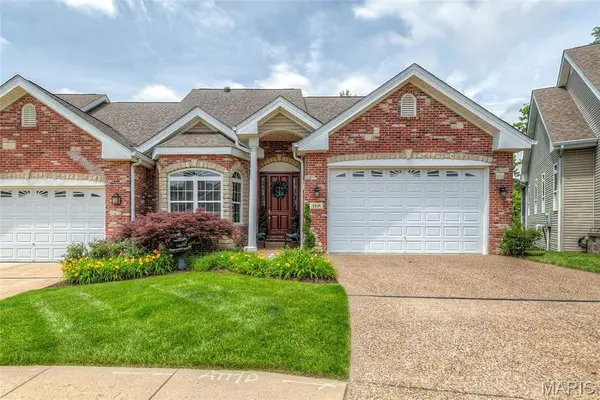 168 Woodland Place Court, St Charles, MO 63303