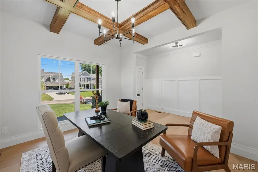 140 W Sarah Avenue, Kirkwood, MO 63122 - #2