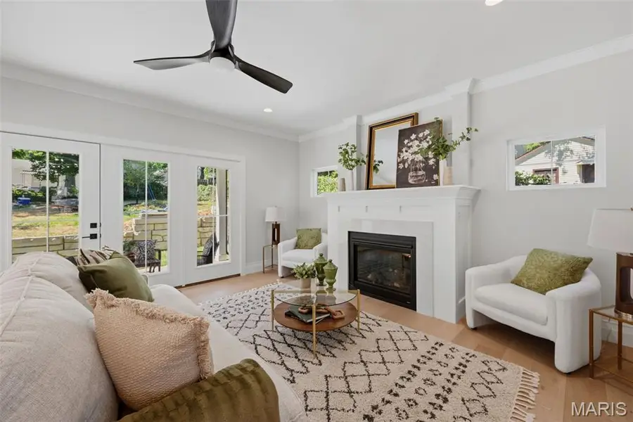 140 W Sarah Avenue, Kirkwood, MO 63122 - #3