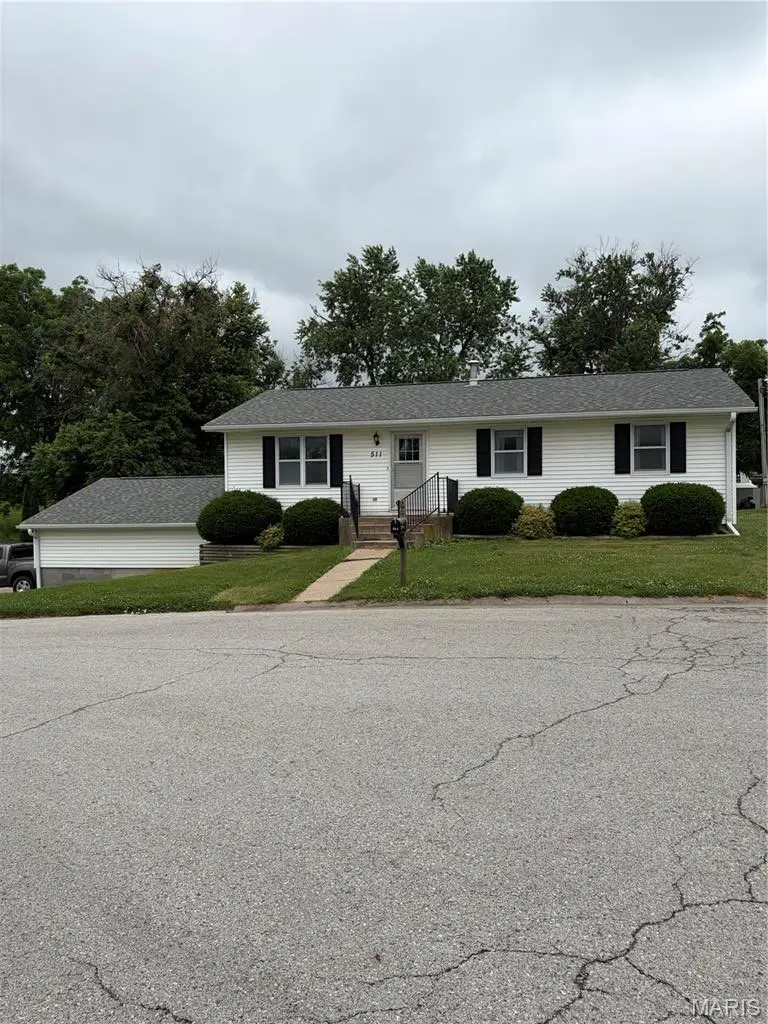 511 W Lafayette Street, Palmyra, MO 63461 - #1