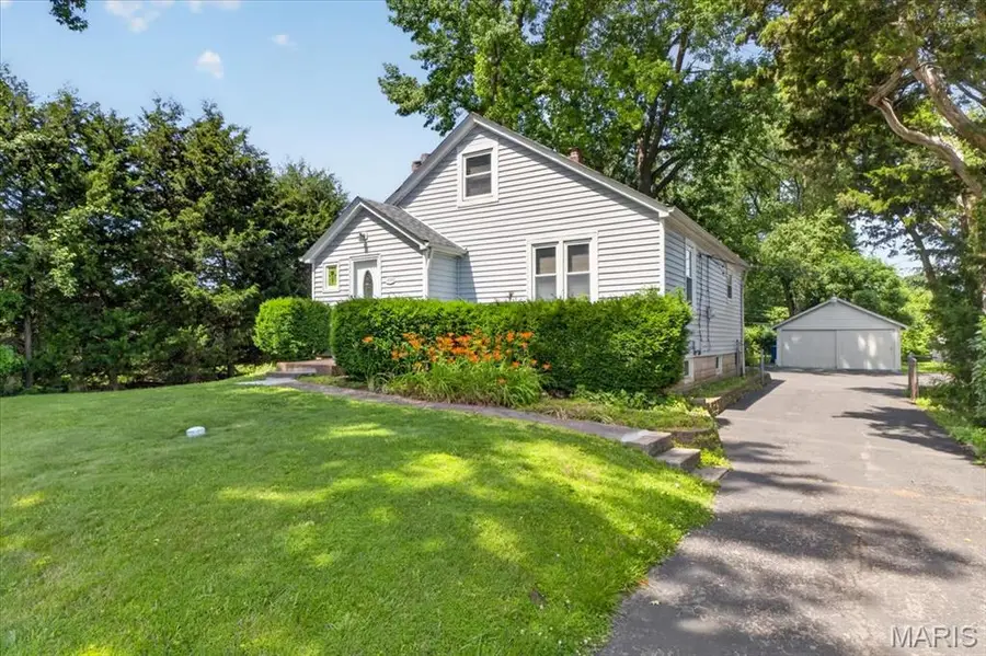 455 Graham Road, Florissant, MO 63031 - #3