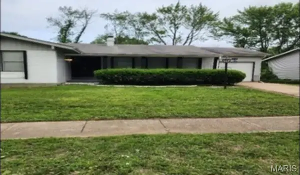 11565 Sheffield Drive, Florissant, MO 63033