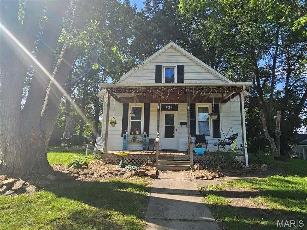 523 E Main Street, Sparta, IL 62286 - #1