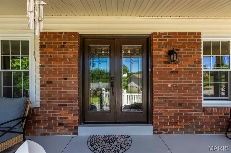 556 Spragues Mill Court, Ballwin, MO 63011 - #2