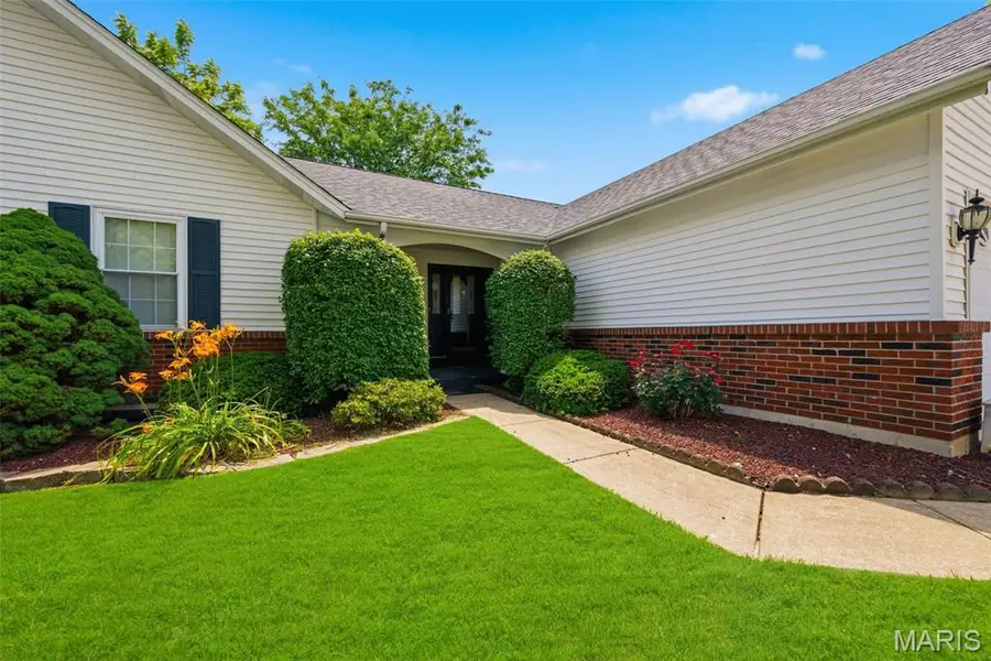 2082 Hackmann Estates Drive, Saint Charles, MO 63303 - #2
