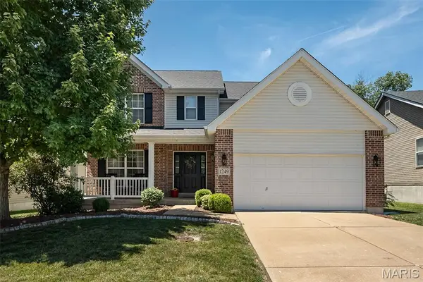 1249 Woodside Drive, Arnold, MO 63010