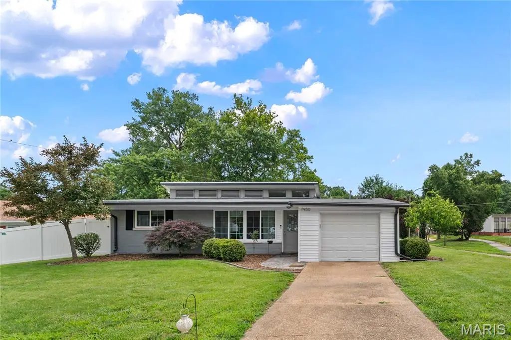 7950 Westover Place, University City, MO 63130 - #1