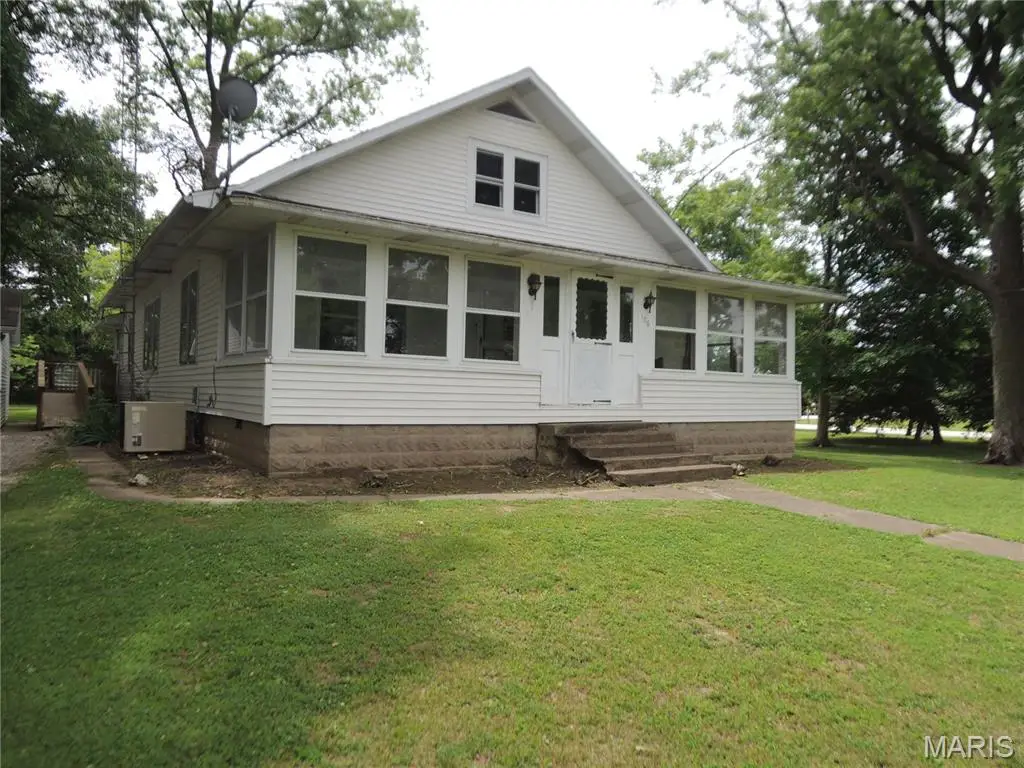 Address Withheld By Seller, Mulberry Grove, IL 62262 - #1