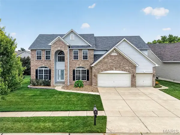 3010 Brook Hollow Drive, O'Fallon, MO 63366