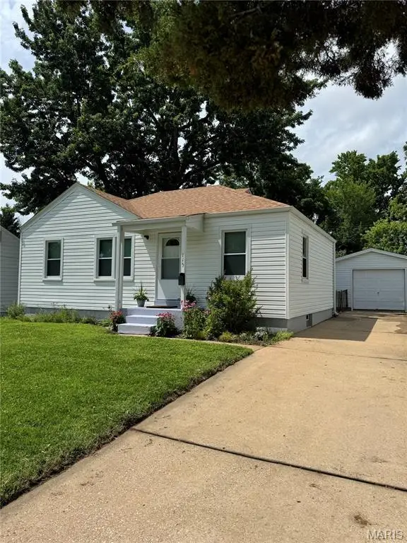 115 Derhake Road, Florissant, MO 63031 - #2