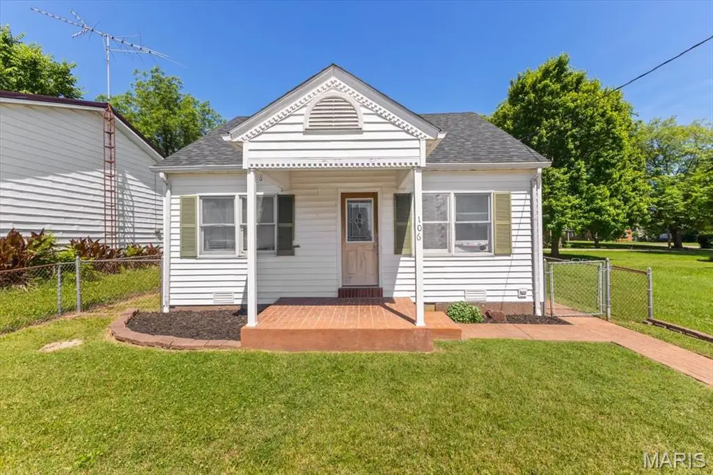 106 N Main Street, Ellis Grove, IL 62241 - #1