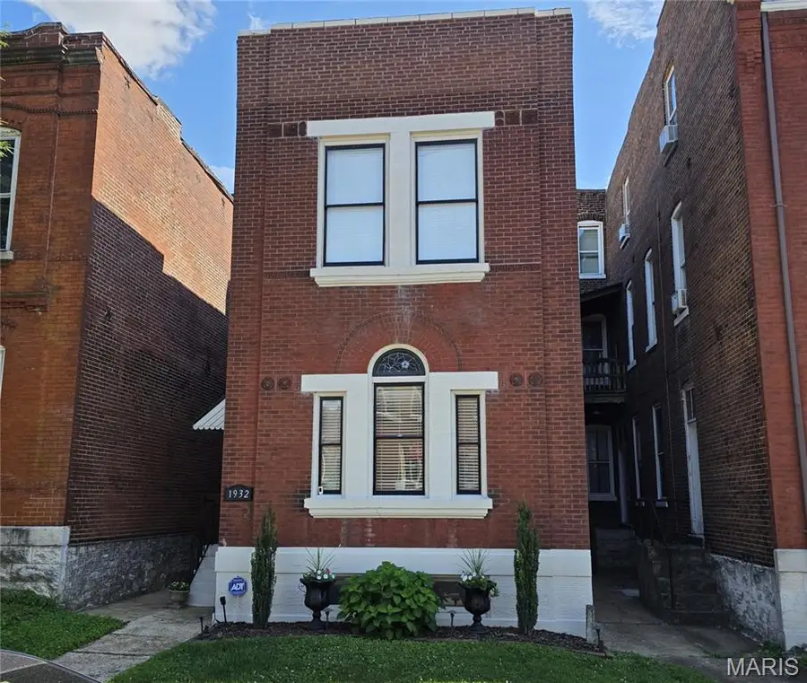 1932 Withnell Avenue, Saint Louis, MO 63118 - #2