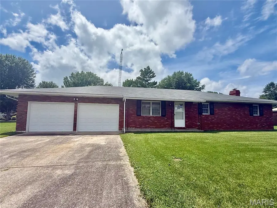 103 Sharon Drive, Montgomery City, MO 63361 - #2