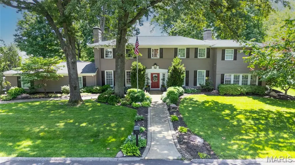 13 Berkshire Drive, Saint Louis, MO 63117 - #1