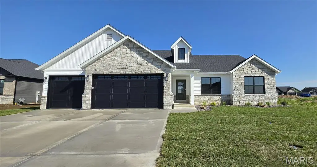 308 Rumsfeld Drive, Jarvis, IL 62094 - #1