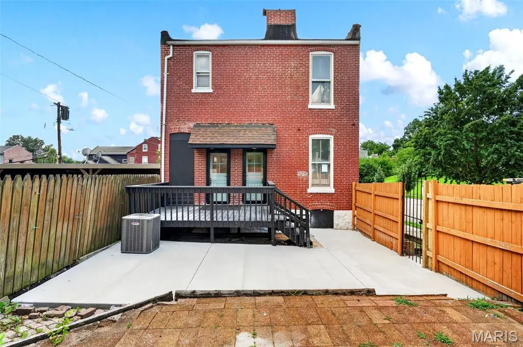 1810 Utah Street, Saint Louis, MO 63118 - #1