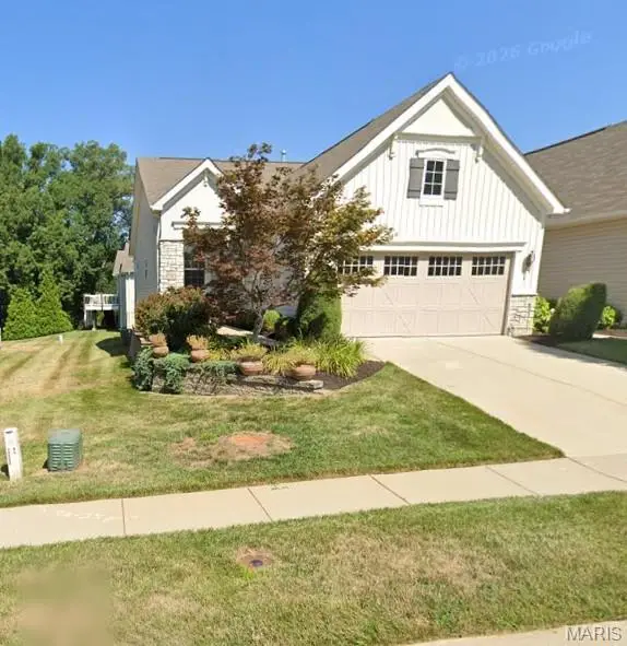 11 Thoreau Court, O'Fallon, MO 63366