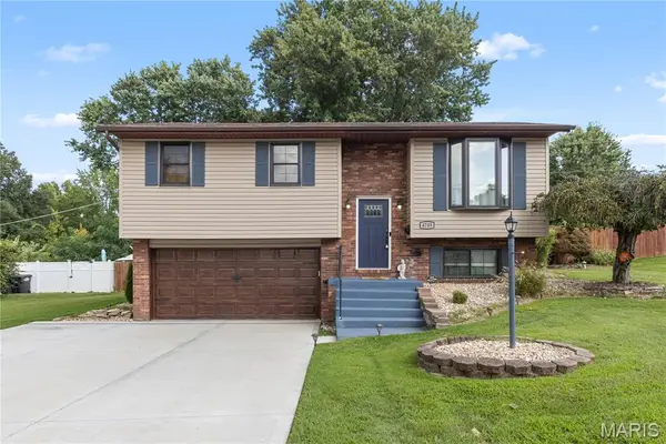 4705 Snow White Terrace, Alton, IL 62002