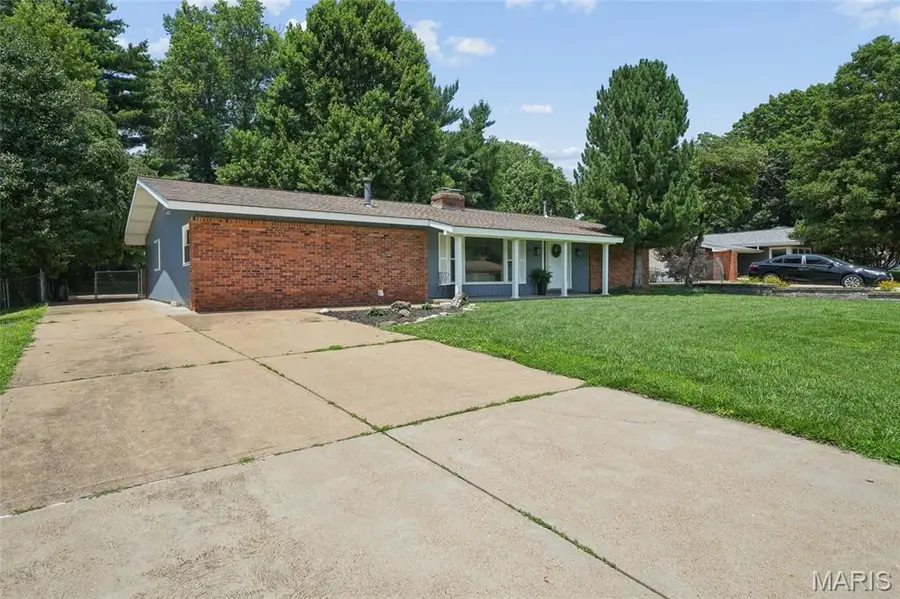 1529 Cerulean Drive, Saint Louis, MO 63146 - #2