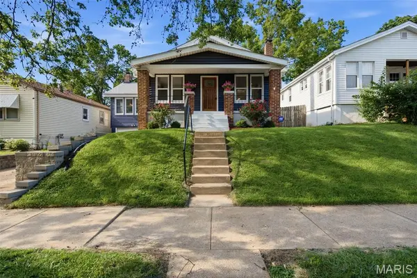 7071 Mardel Avenue, St Louis, MO 63109
