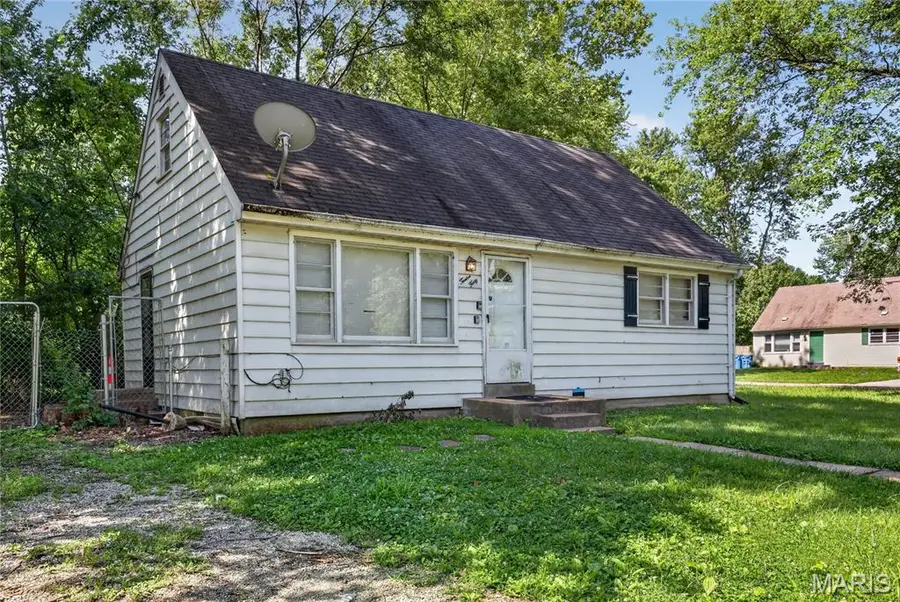 1240 Lakeview Avenue, Saint Louis, MO 63138 - #2