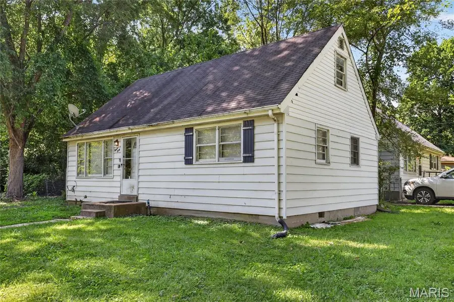1240 Lakeview Avenue, Saint Louis, MO 63138 - #3