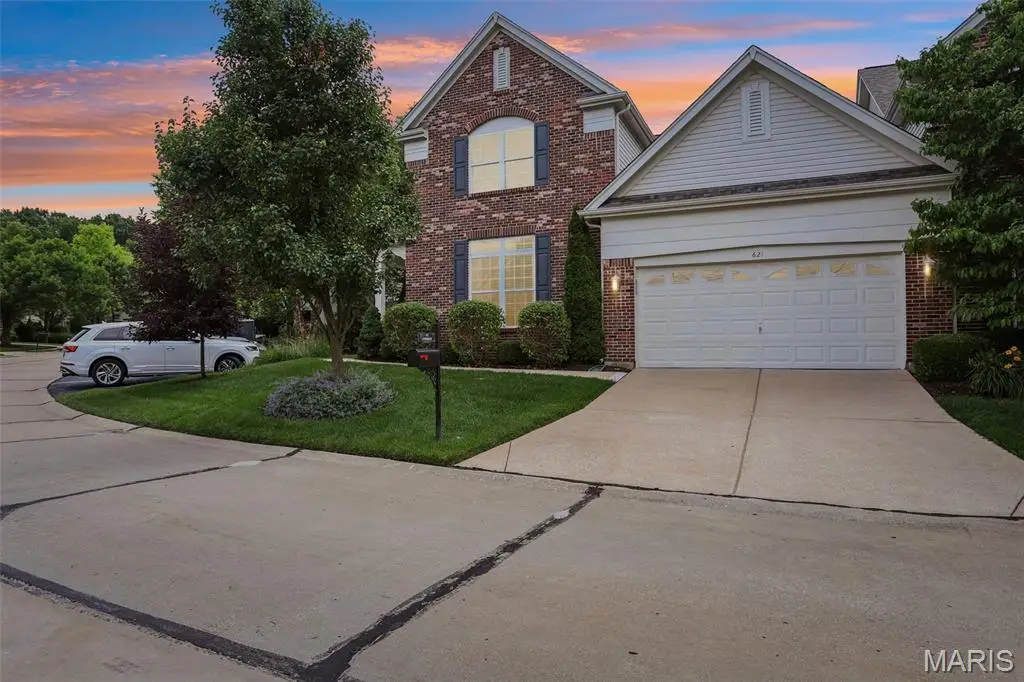 621 Stonebrook Court, Chesterfield, MO 63005 - #1