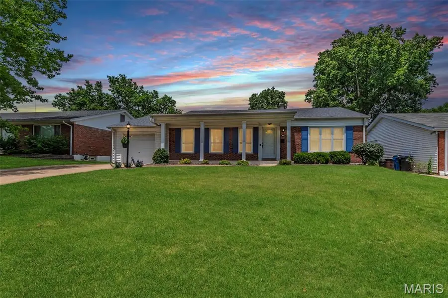 6011 Ranchwood Drive, Affton, MO 63123 - #2