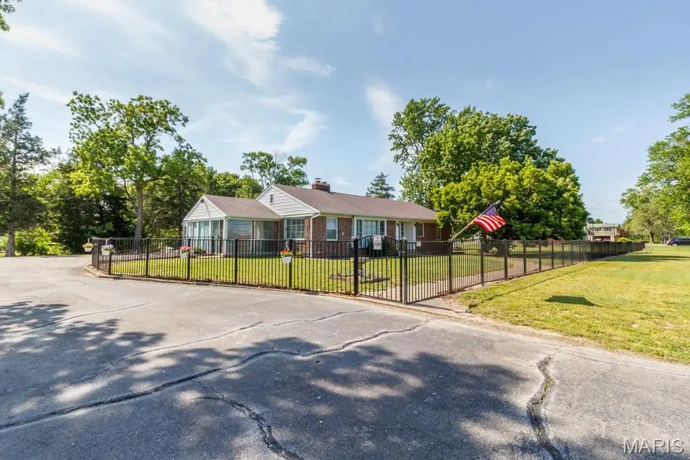 837 North Highway 5, Lebanon, MO 65536 - #1