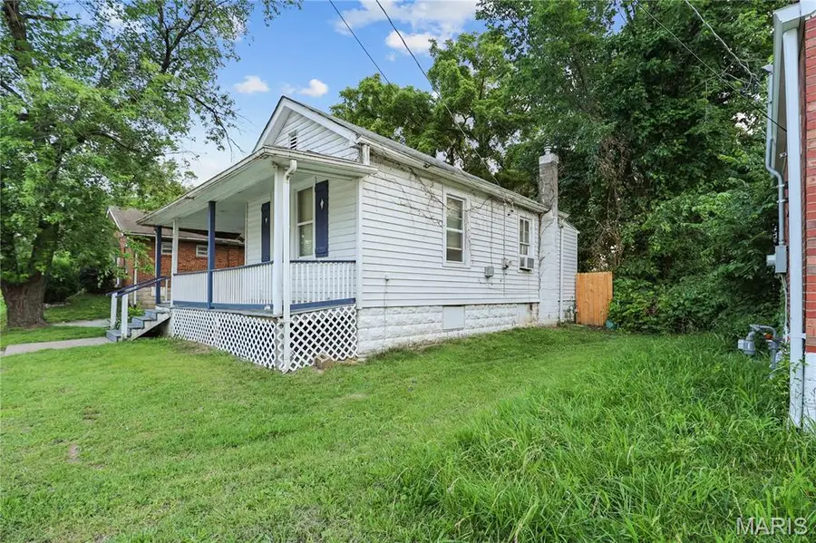 3915 N Hanley Road, Saint Louis, MO 63121 - #3