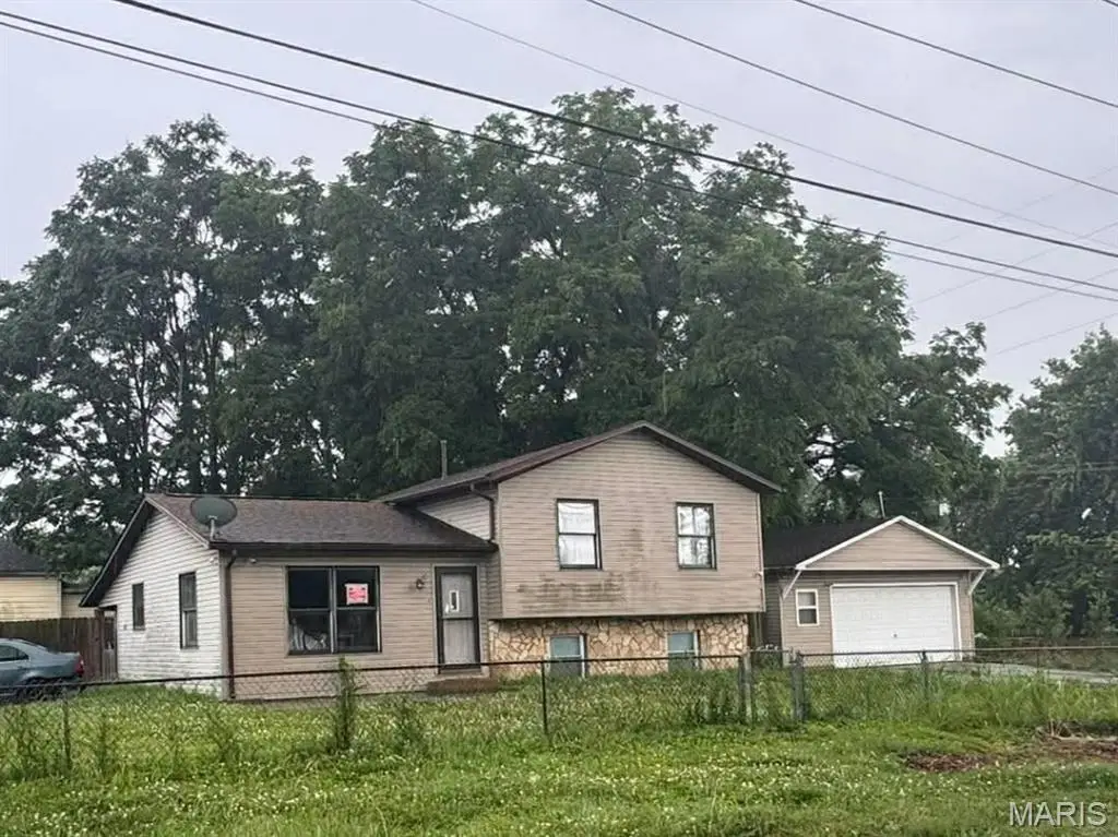 2129 Nevada Avenue, Granite City, IL 62040 - #1