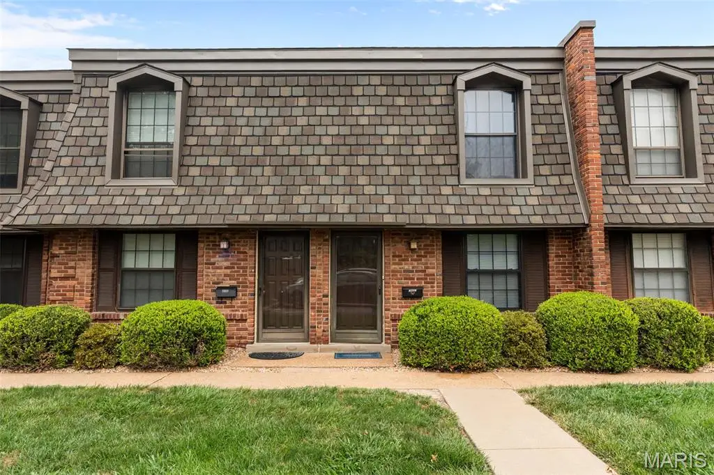 1891 Mansard Drive, Saint Louis, MO 63125 - #1