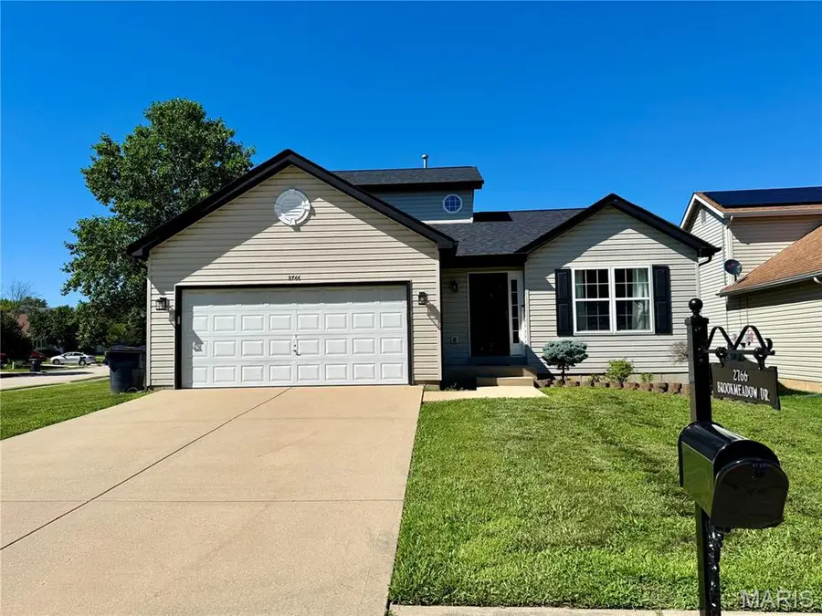 2766 Brookmeadow Drive, Belleville, IL 62221 - #3