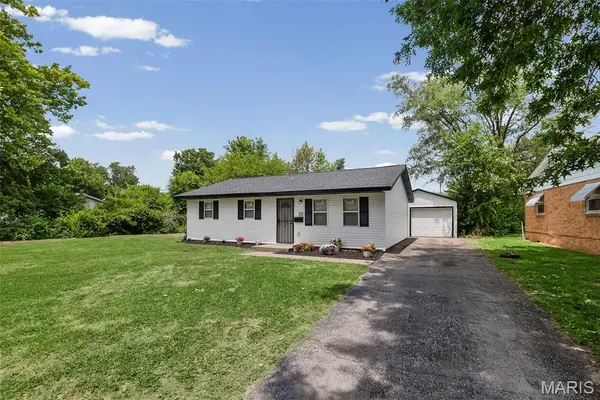 23 Leonard Dr Drive, Cahokia, IL 62206