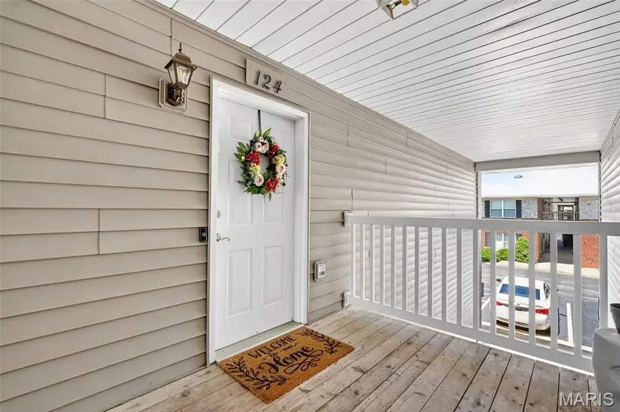 406 S Church Street #124, Saint Peters, MO 63376 - #3