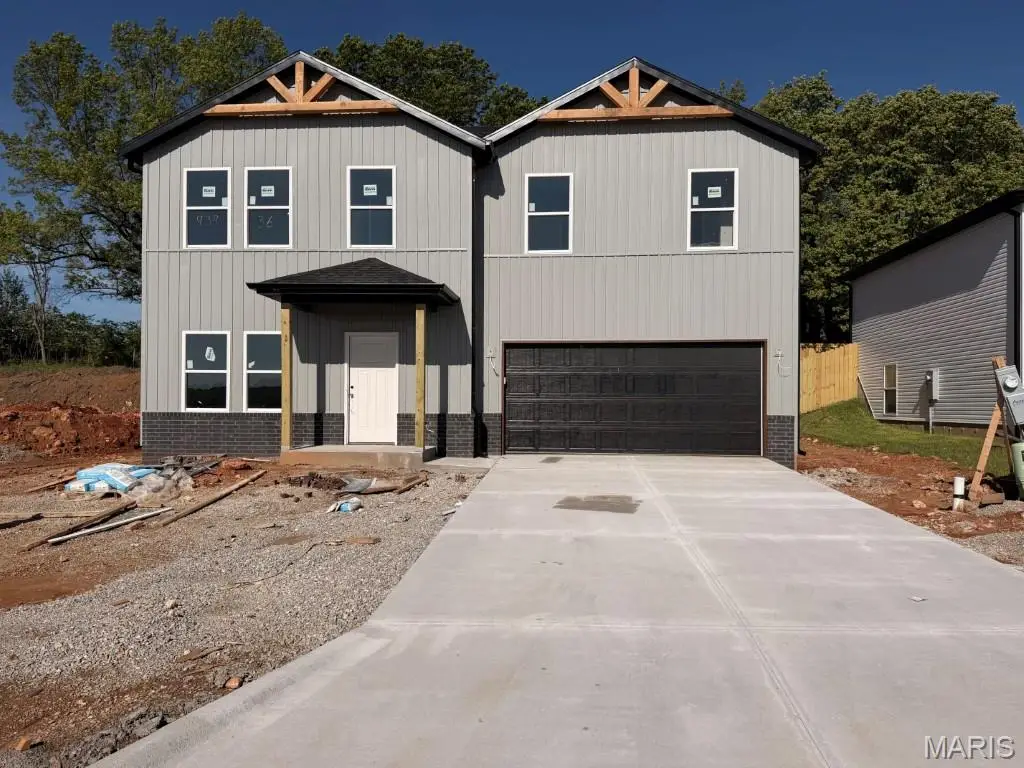 939 Holstein, Marshfield, MO 65706 - #1