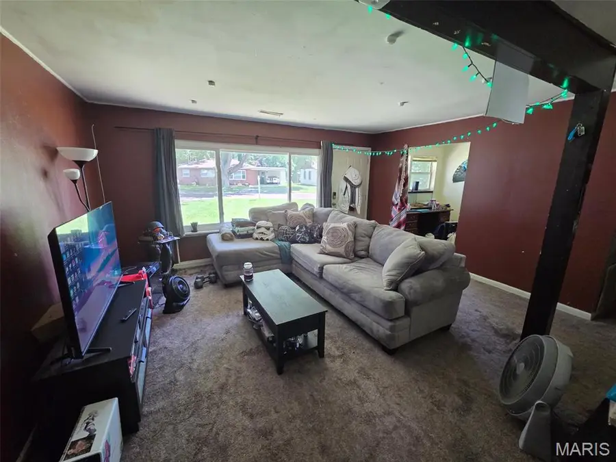 1115 N 39th Street, Belleville, IL 62226 - #2