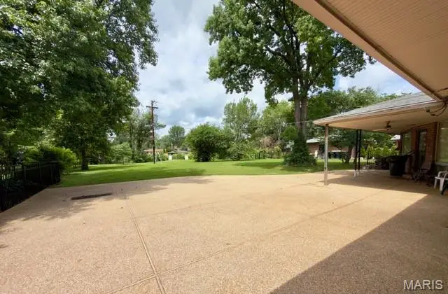 5935 Highfield Road, Saint Louis, MO 63109 - #3